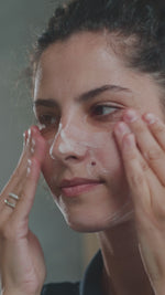white woman applying bearpo moisturizing face vegan cream 